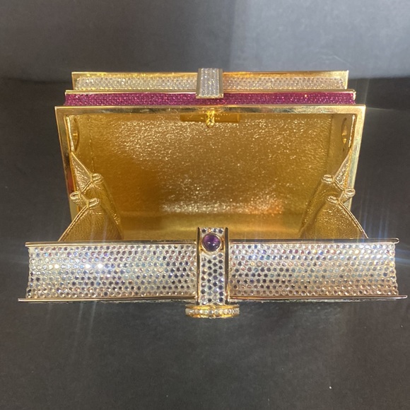 Vntg Y2K 2000’s Judith Leiber Swarovski Crystal book stack / books minaudière - Picture 9 of 14
